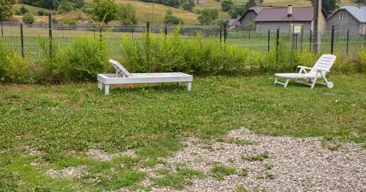 Casa De Vacanta Armi Molidu Bagian luar foto