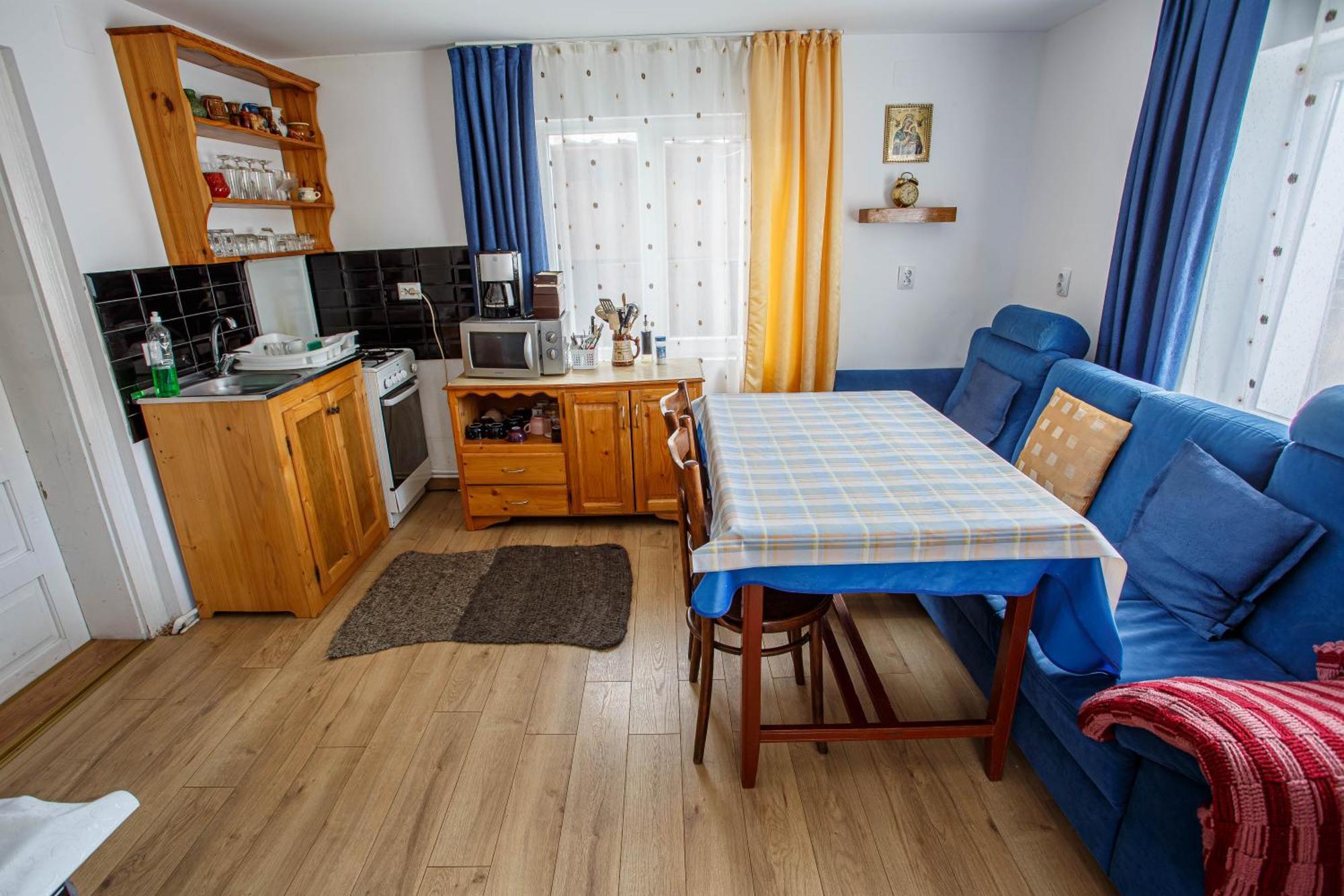 Casa De Vacanta Armi Molidu Bagian luar foto
